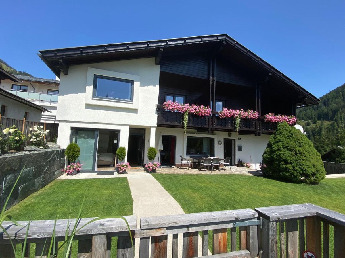 Appartement Latschen - Ferienhaus Бад Клайнкирххайм Екстериор снимка